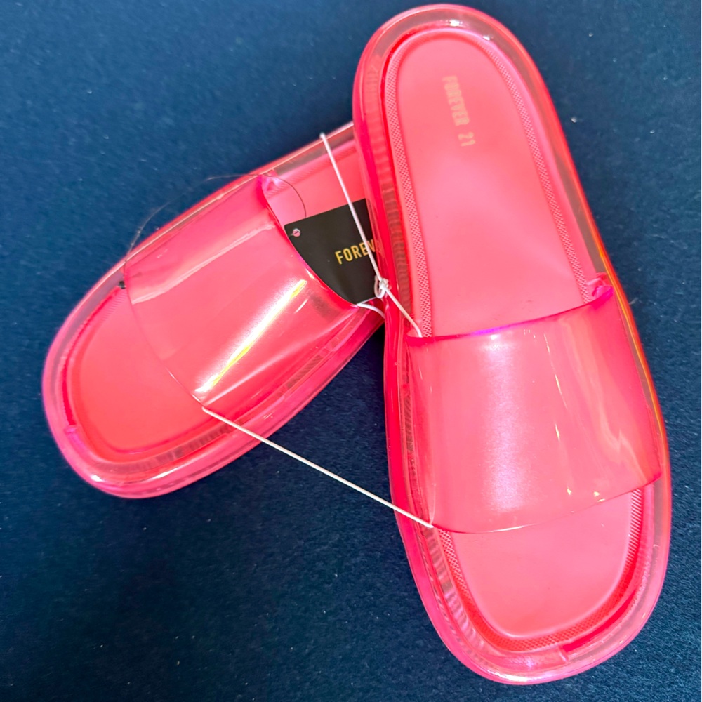 Forever 21 Vibrant Pink Slide Sandals- cute comfy and so cool! 💕Trendy feet 💕